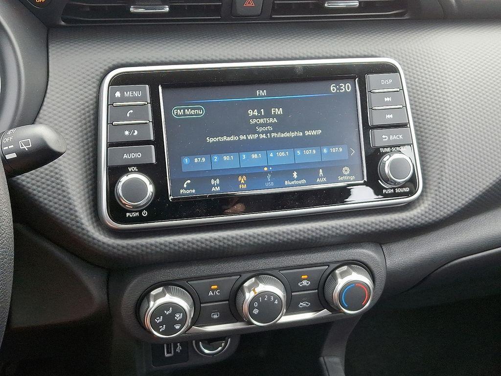 new 2025 Nissan Kicks Play car, priced at $23,865