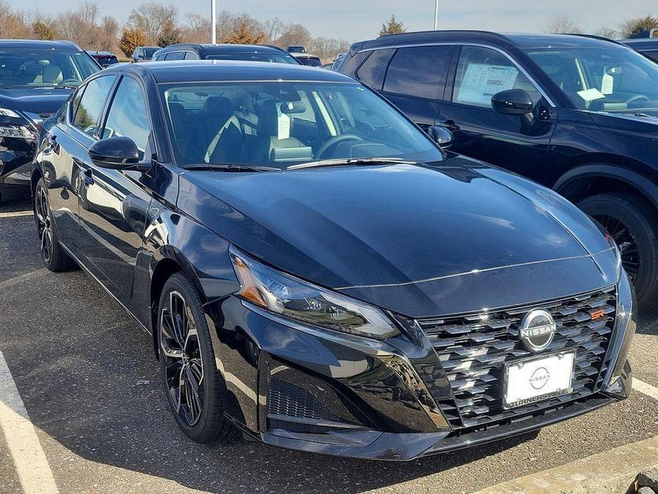 new 2025 Nissan Altima car, priced at $30,980