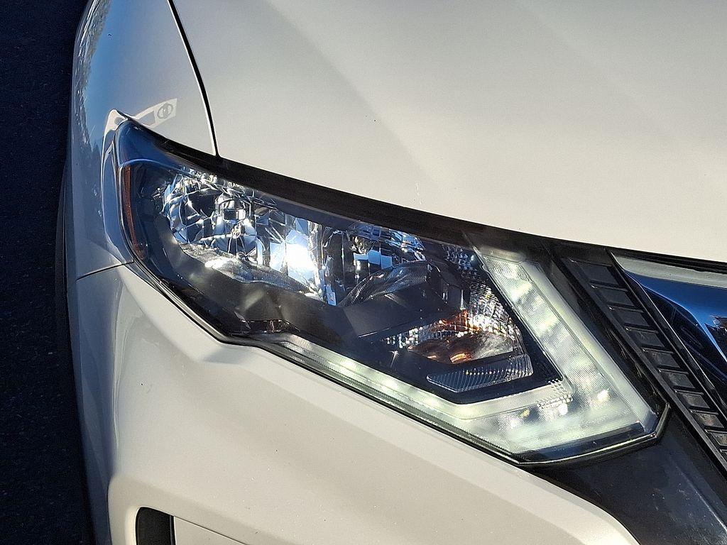 used 2020 Nissan Rogue car, priced at $18,834