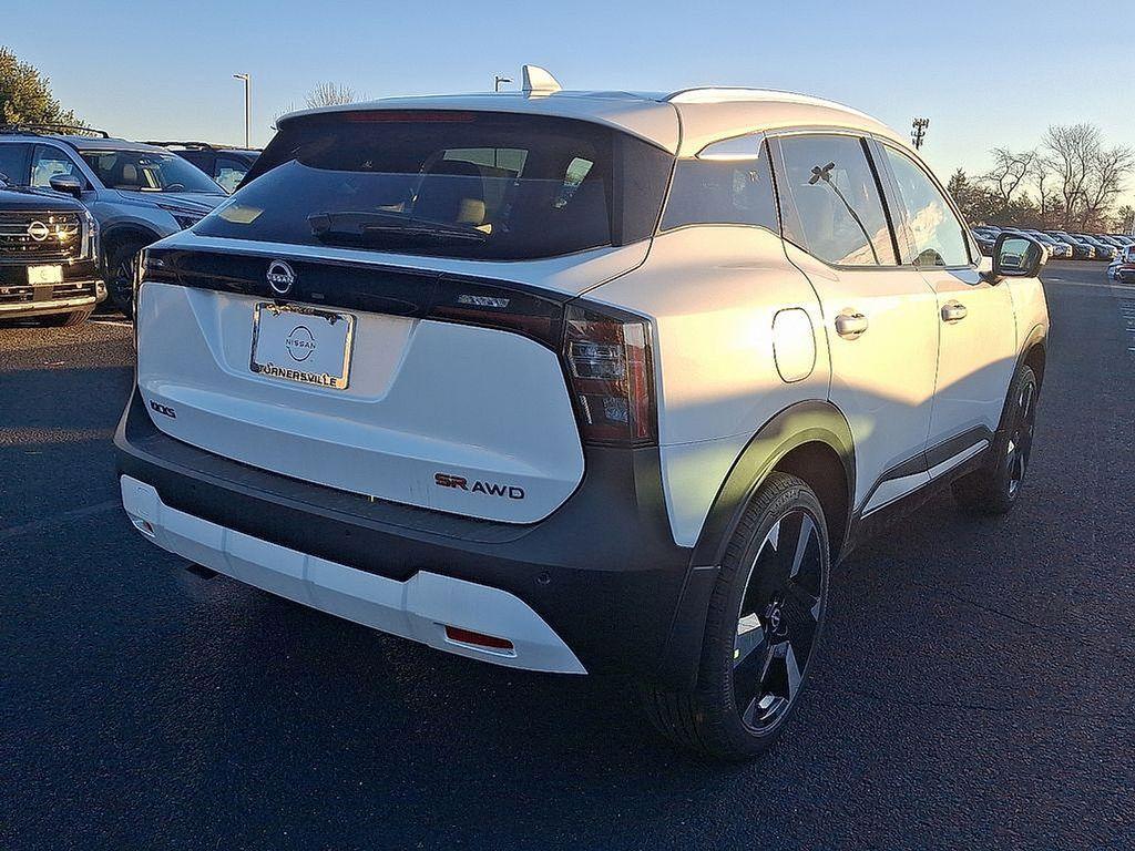 new 2025 Nissan Kicks car, priced at $29,955