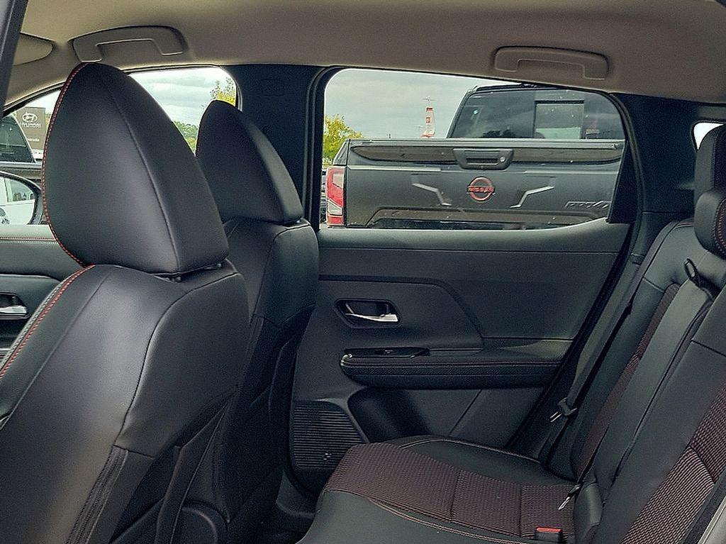 new 2025 Nissan Kicks car, priced at $29,955