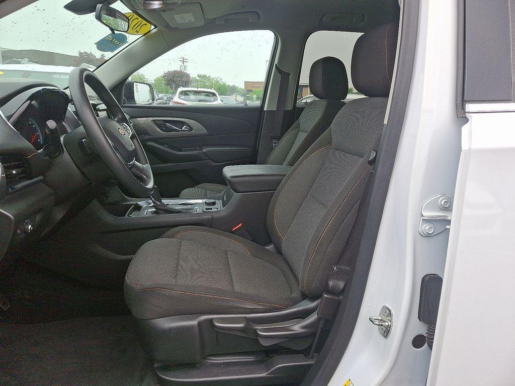used 2020 Chevrolet Traverse car, priced at $21,996