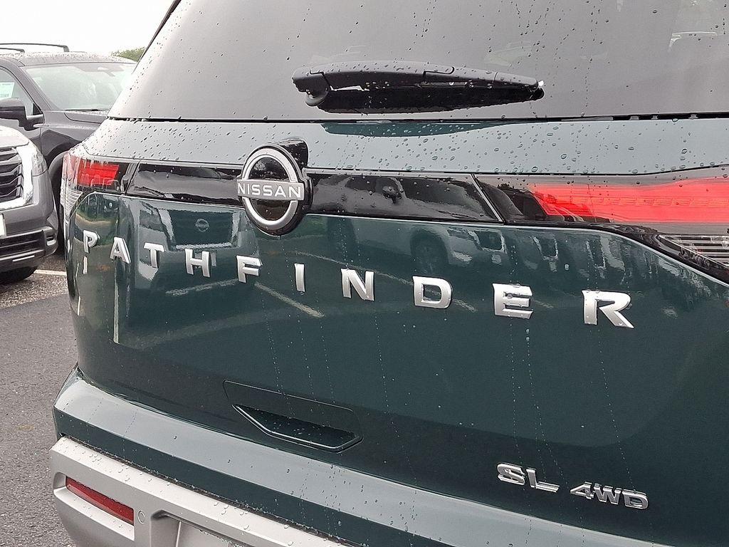 new 2025 Nissan Pathfinder car, priced at $46,510