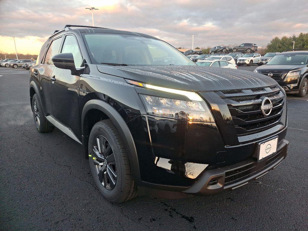 new 2025 Nissan Pathfinder car, priced at $46,985