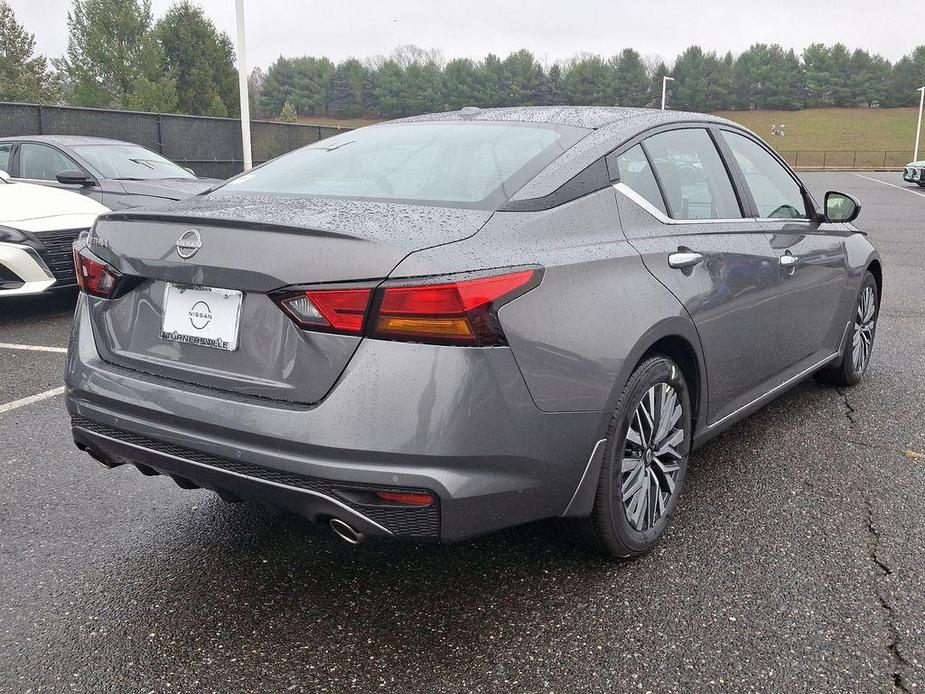 new 2025 Nissan Altima car, priced at $32,365