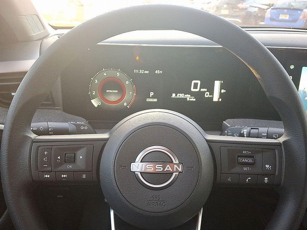 new 2025 Nissan Kicks car, priced at $27,340