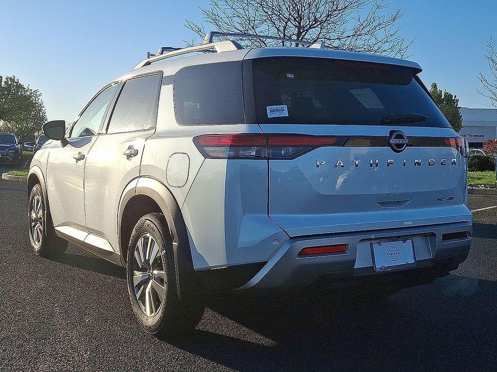 new 2025 Nissan Pathfinder car, priced at $47,385
