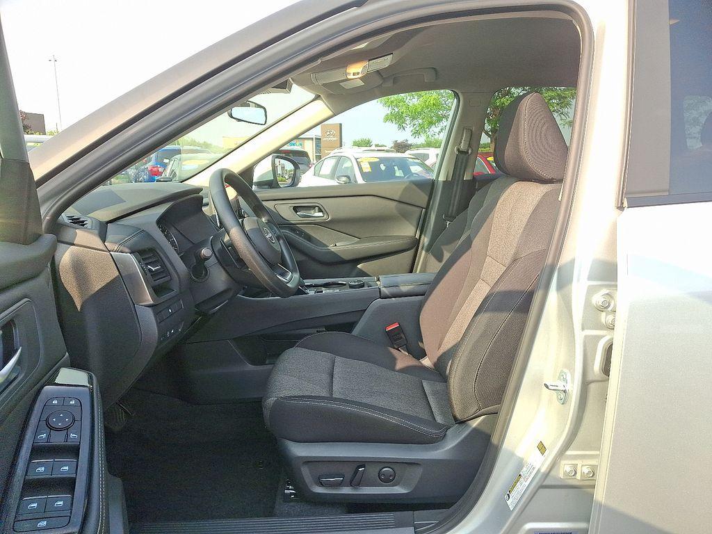 used 2024 Nissan Rogue car, priced at $29,636