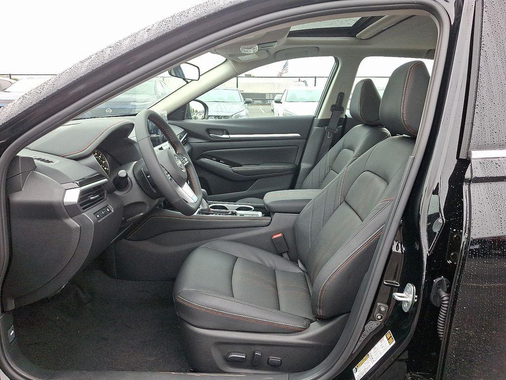 new 2025 Nissan Altima car, priced at $35,425
