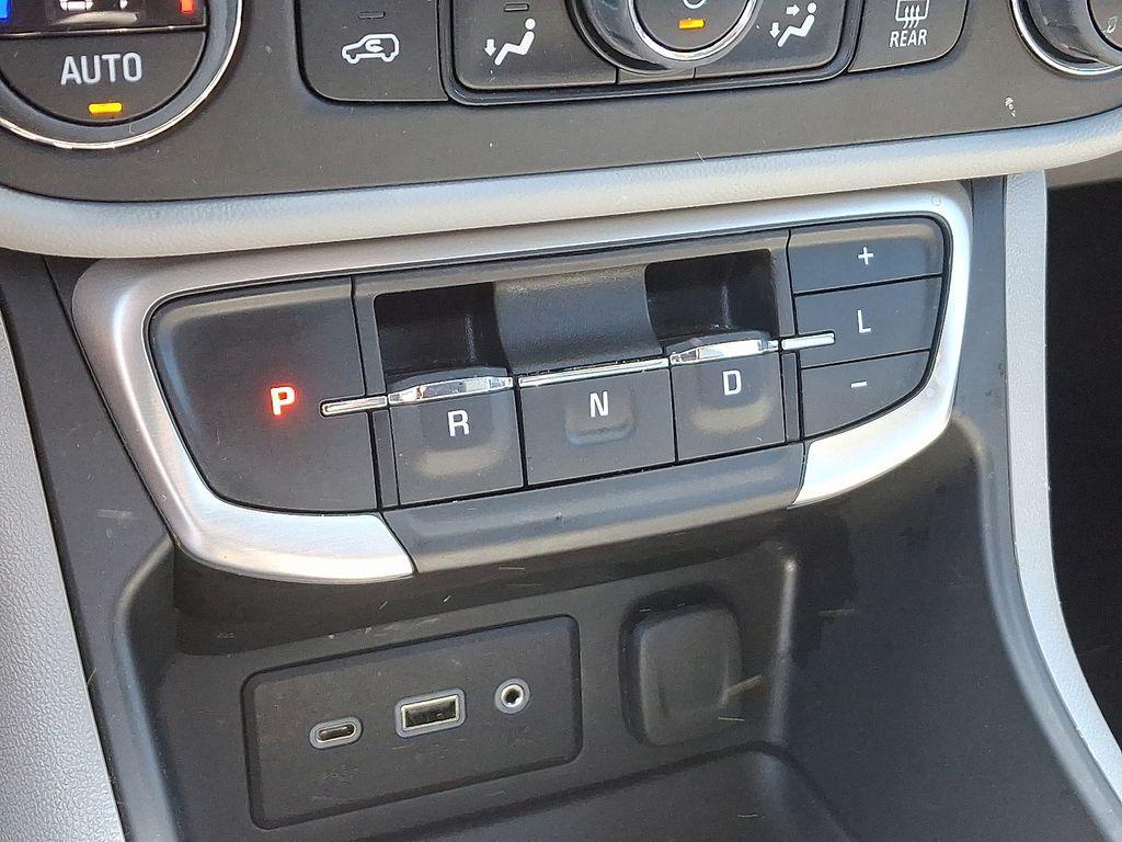 used 2022 GMC Terrain car, priced at $21,377