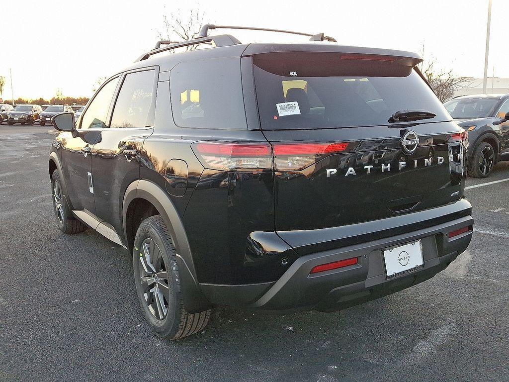 new 2025 Nissan Pathfinder car, priced at $43,775