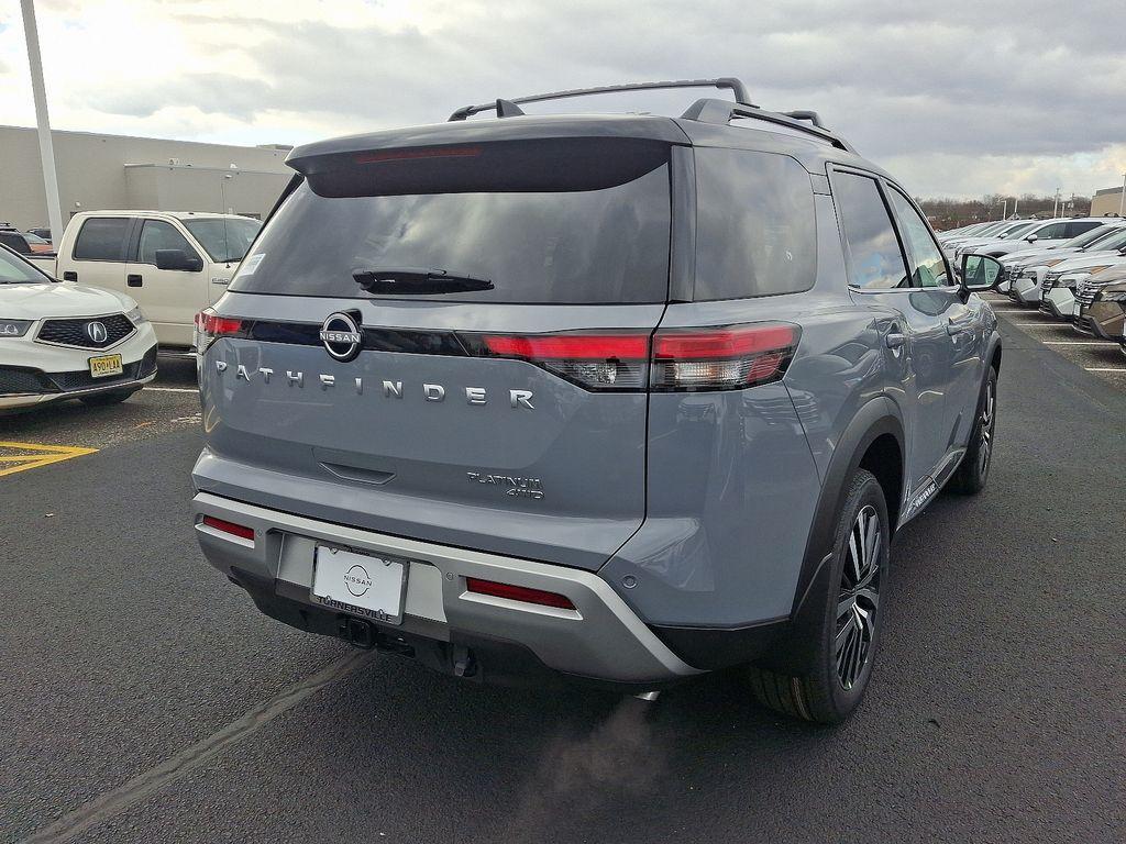 new 2025 Nissan Pathfinder car, priced at $55,435