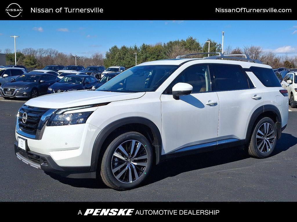 new 2025 Nissan Pathfinder car, priced at $54,990