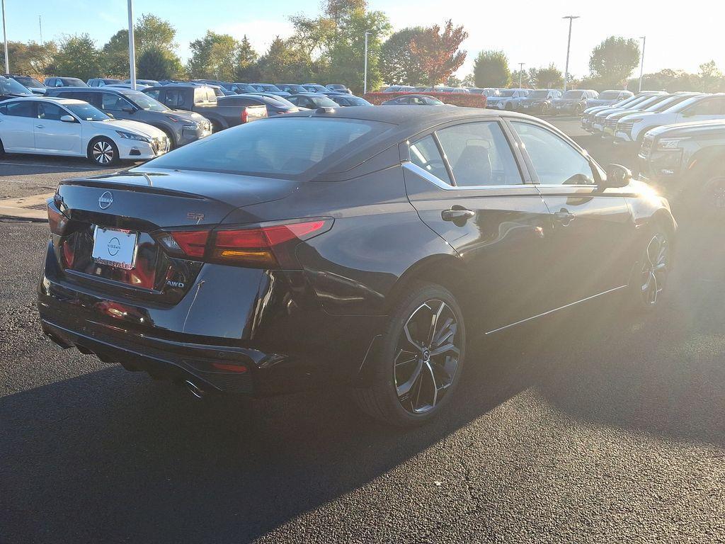 new 2025 Nissan Altima car, priced at $32,375