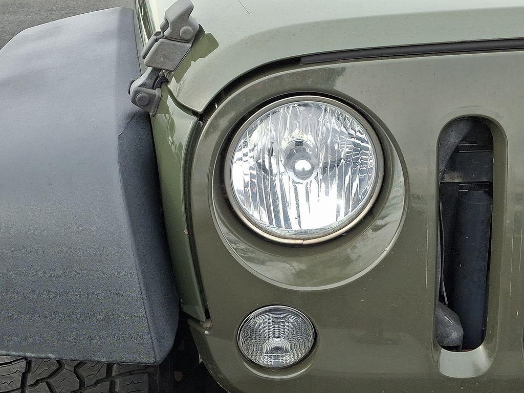 used 2015 Jeep Wrangler car, priced at $13,173