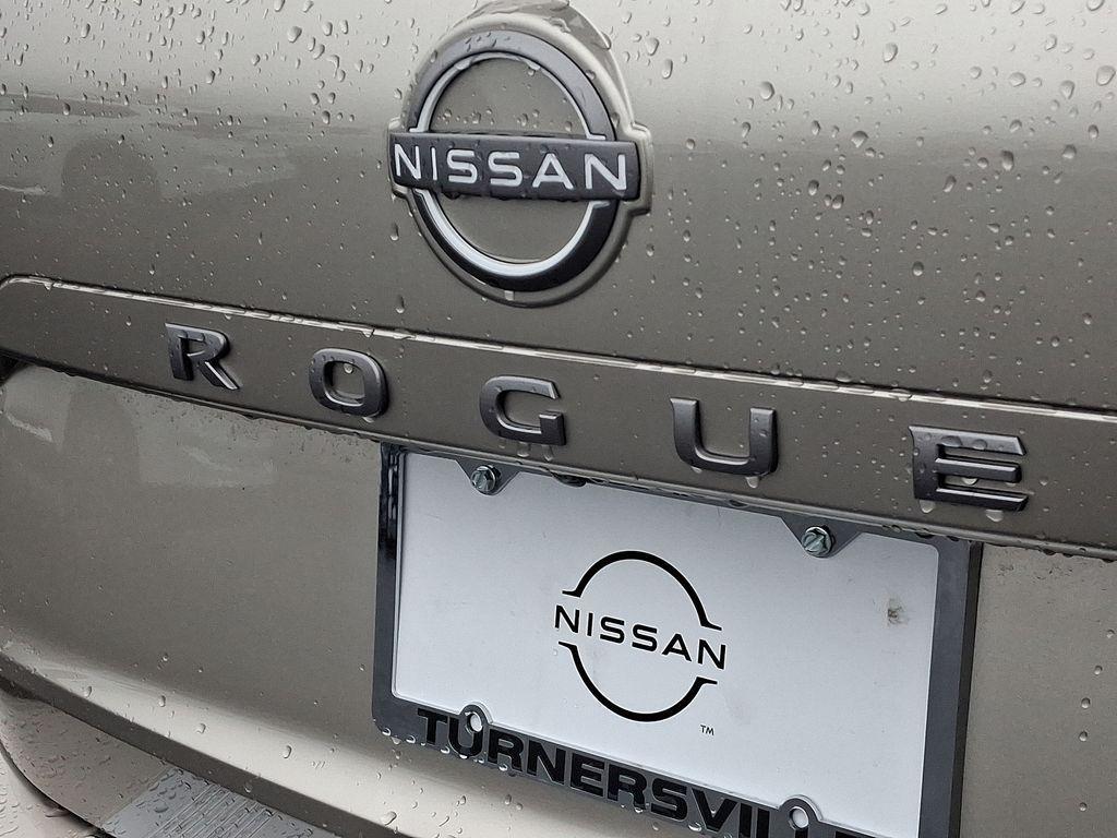 new 2025 Nissan Rogue car, priced at $43,675