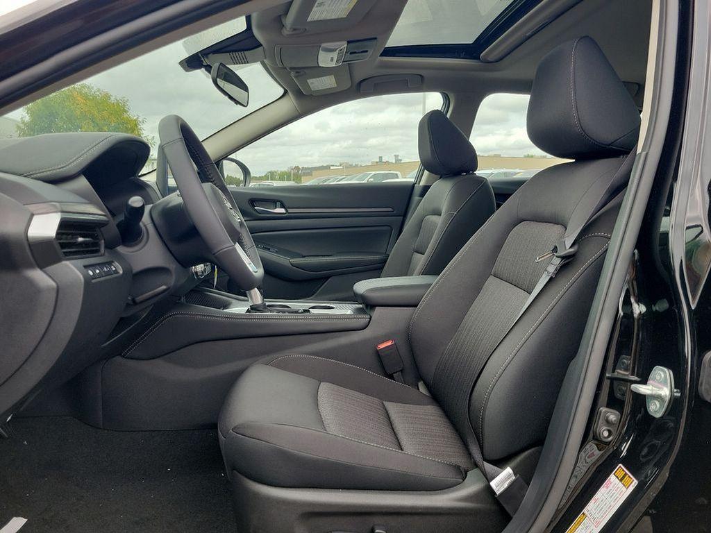 new 2025 Nissan Altima car, priced at $31,765