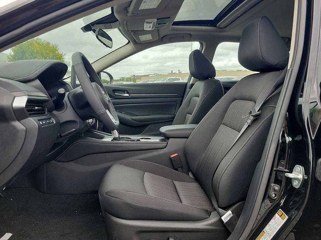 new 2025 Nissan Altima car, priced at $31,765