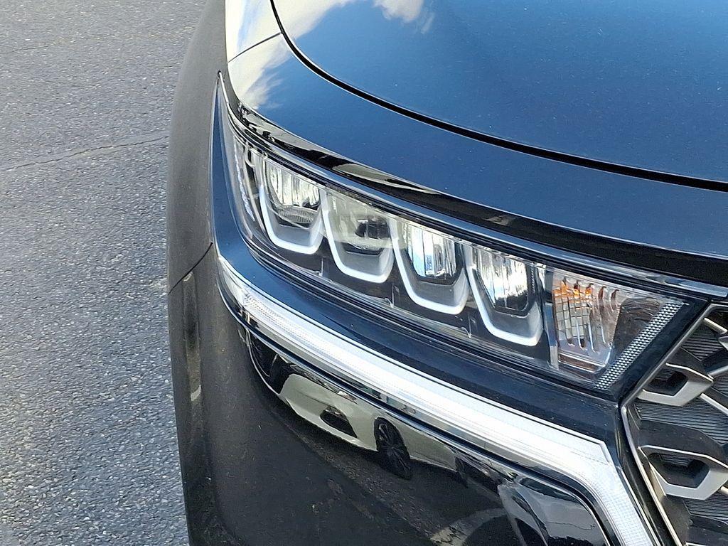 used 2022 Kia Sorento car, priced at $28,960