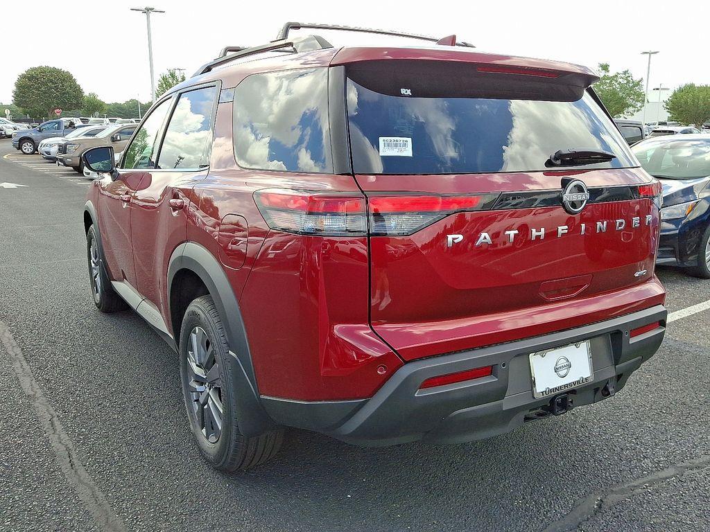 new 2025 Nissan Pathfinder car, priced at $46,870