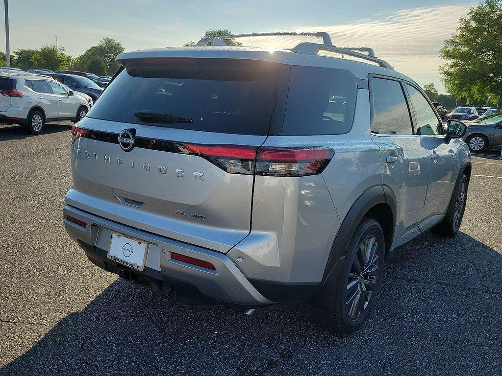 new 2025 Nissan Pathfinder car, priced at $49,925