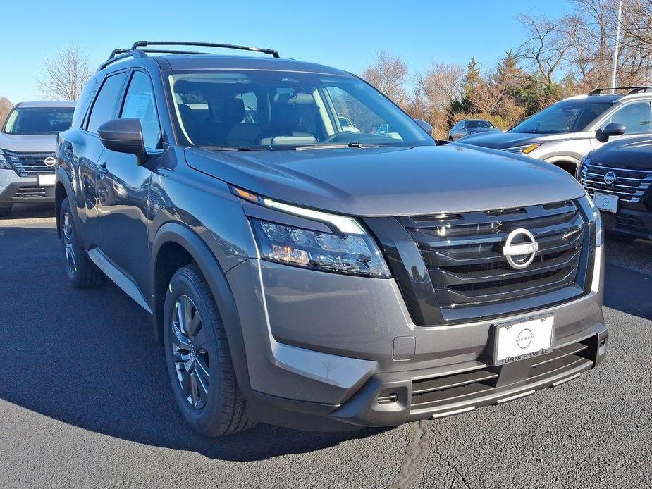 new 2025 Nissan Pathfinder car, priced at $46,985