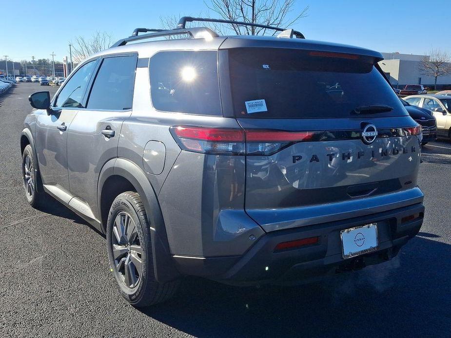 new 2025 Nissan Pathfinder car, priced at $46,985