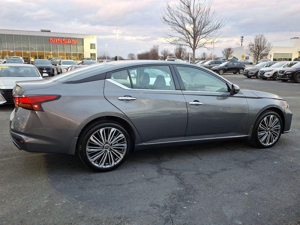 used 2024 Nissan Altima car, priced at $29,163