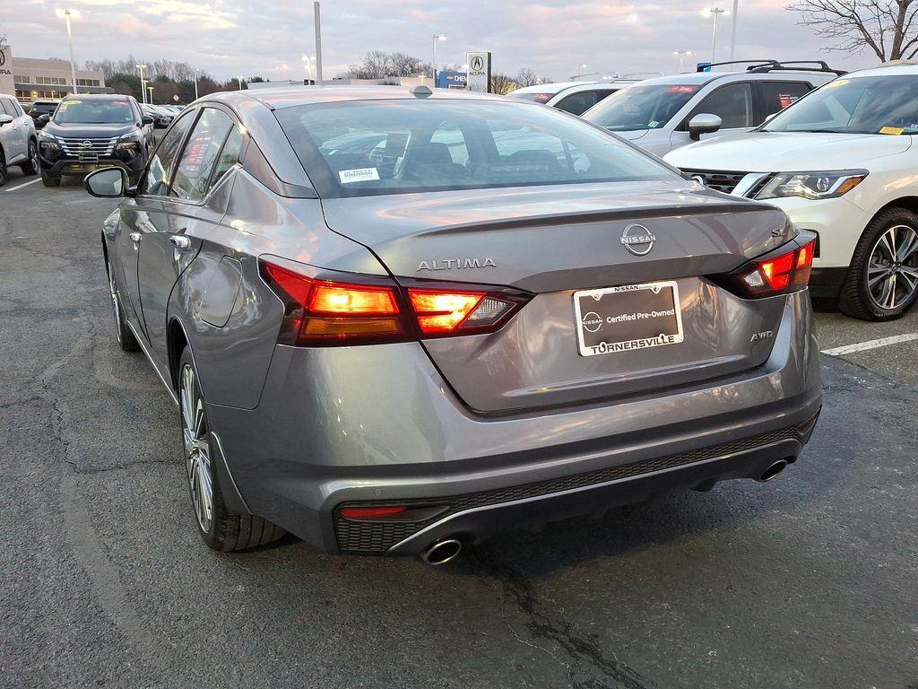 used 2024 Nissan Altima car, priced at $29,163