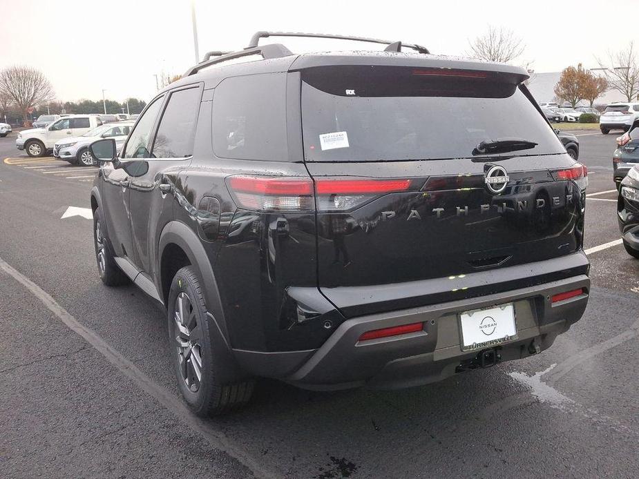 new 2025 Nissan Pathfinder car, priced at $46,985