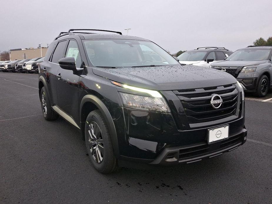 new 2025 Nissan Pathfinder car, priced at $46,985