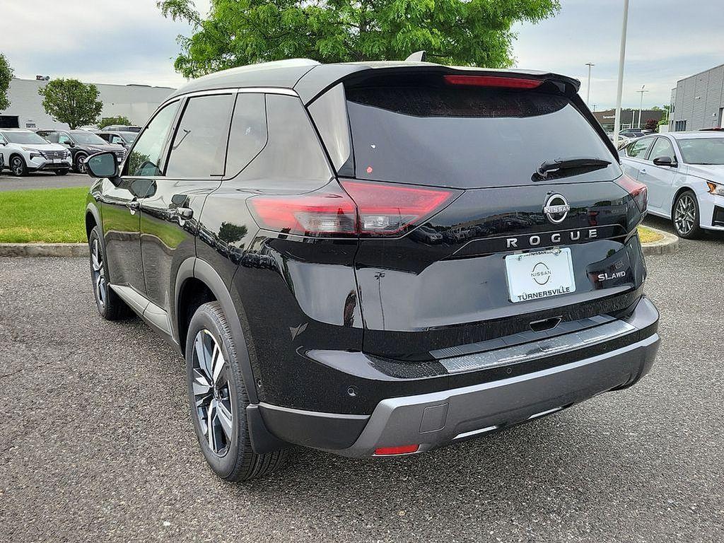 new 2024 Nissan Rogue car, priced at $39,465