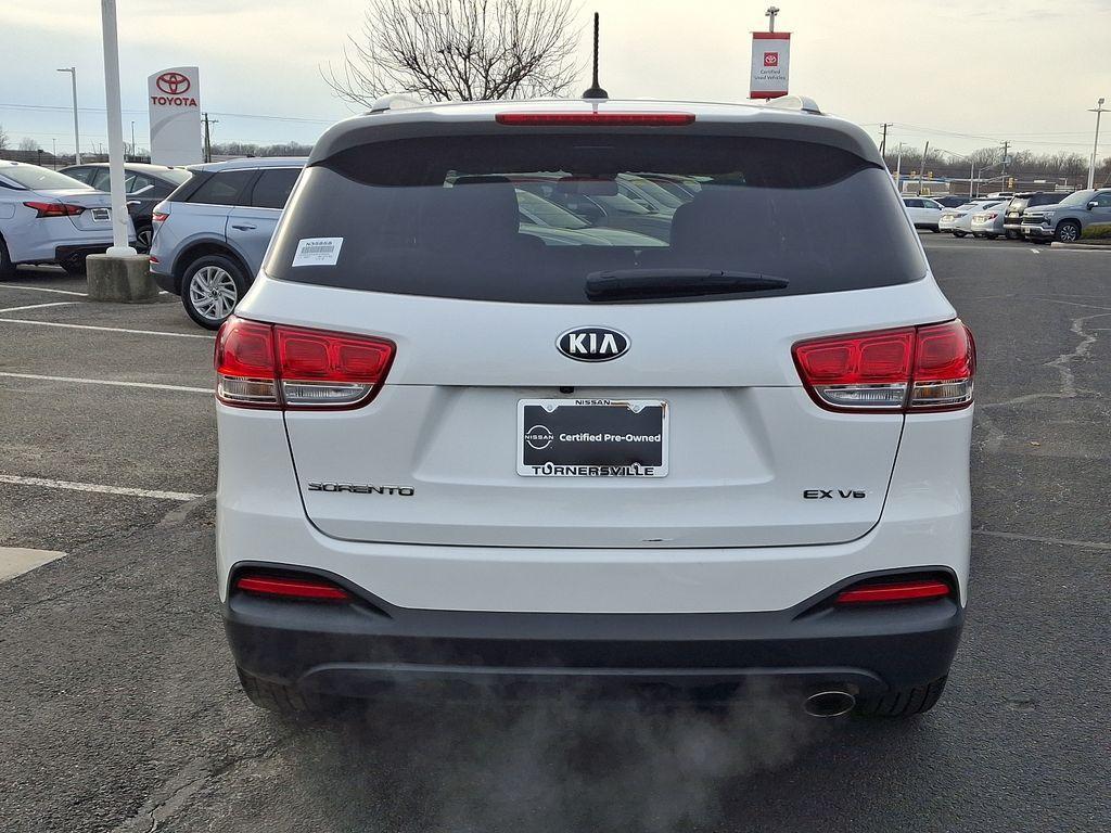 used 2017 Kia Sorento car, priced at $13,171