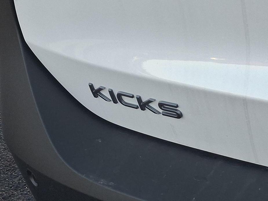 new 2025 Nissan Kicks car, priced at $30,190