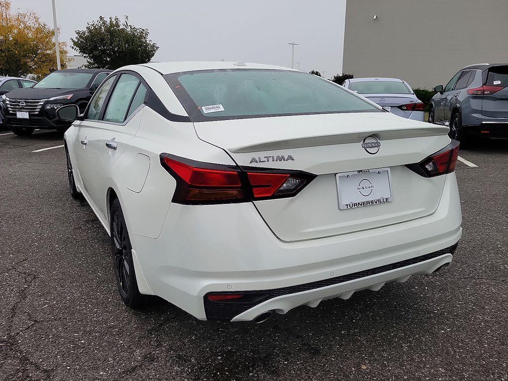 new 2025 Nissan Altima car, priced at $31,095