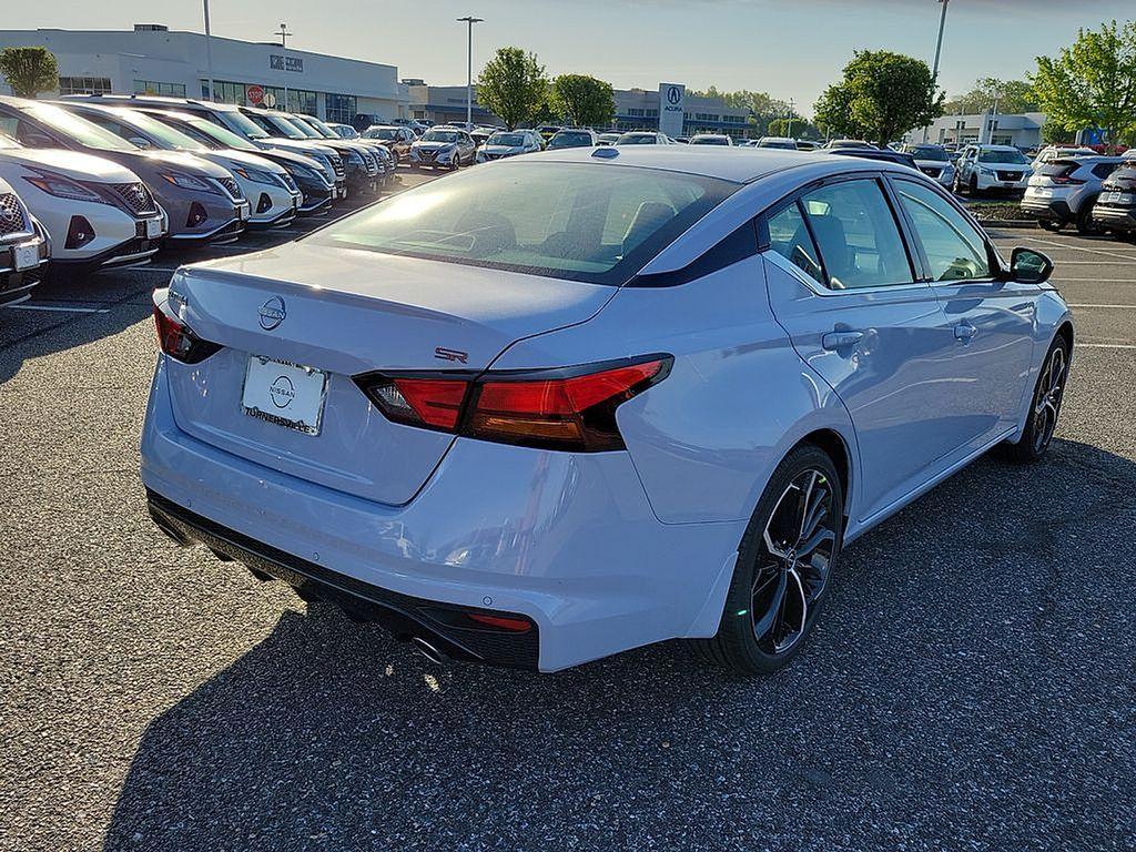 new 2025 Nissan Altima car, priced at $32,097