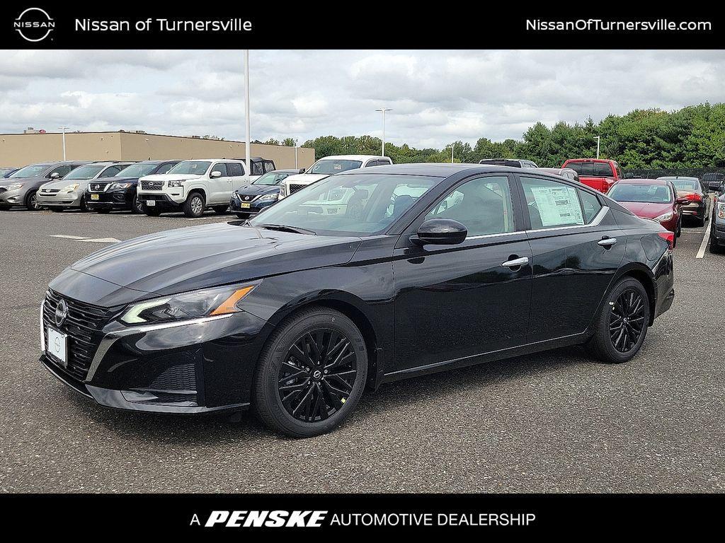 new 2025 Nissan Altima car, priced at $30,660