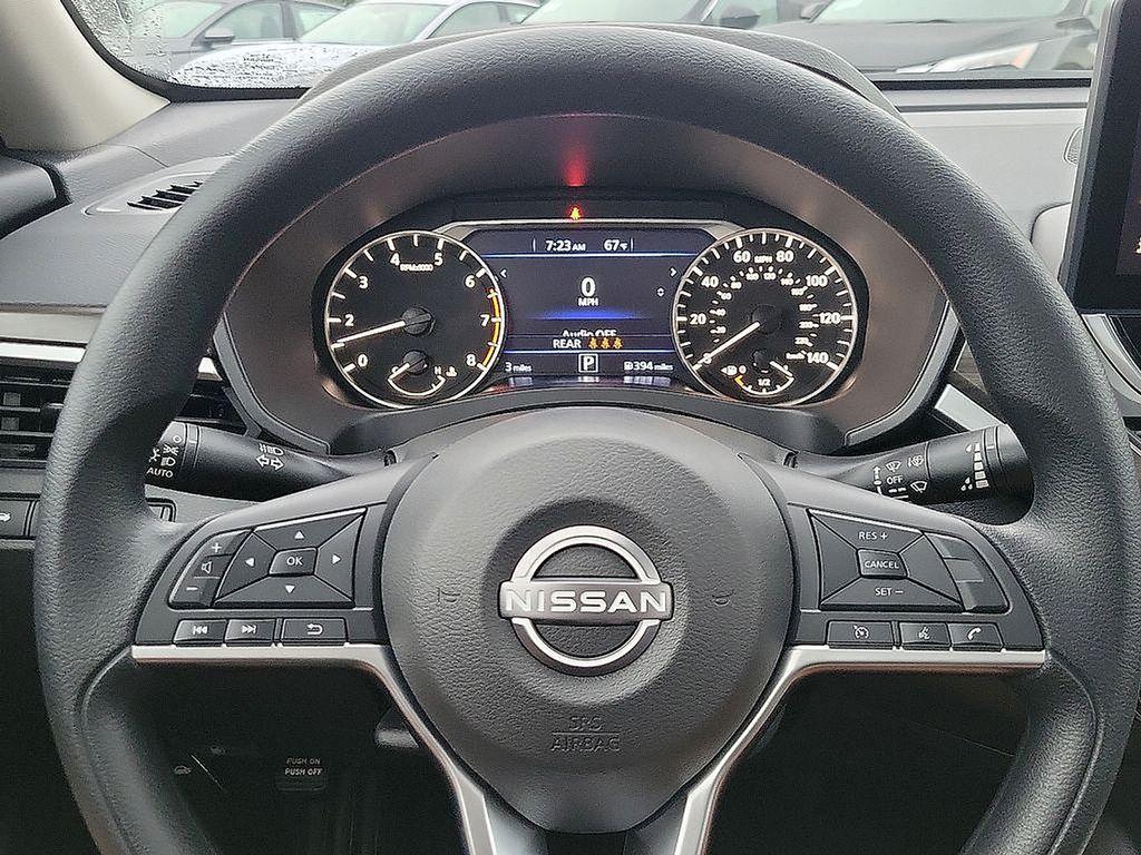 new 2025 Nissan Altima car, priced at $30,660