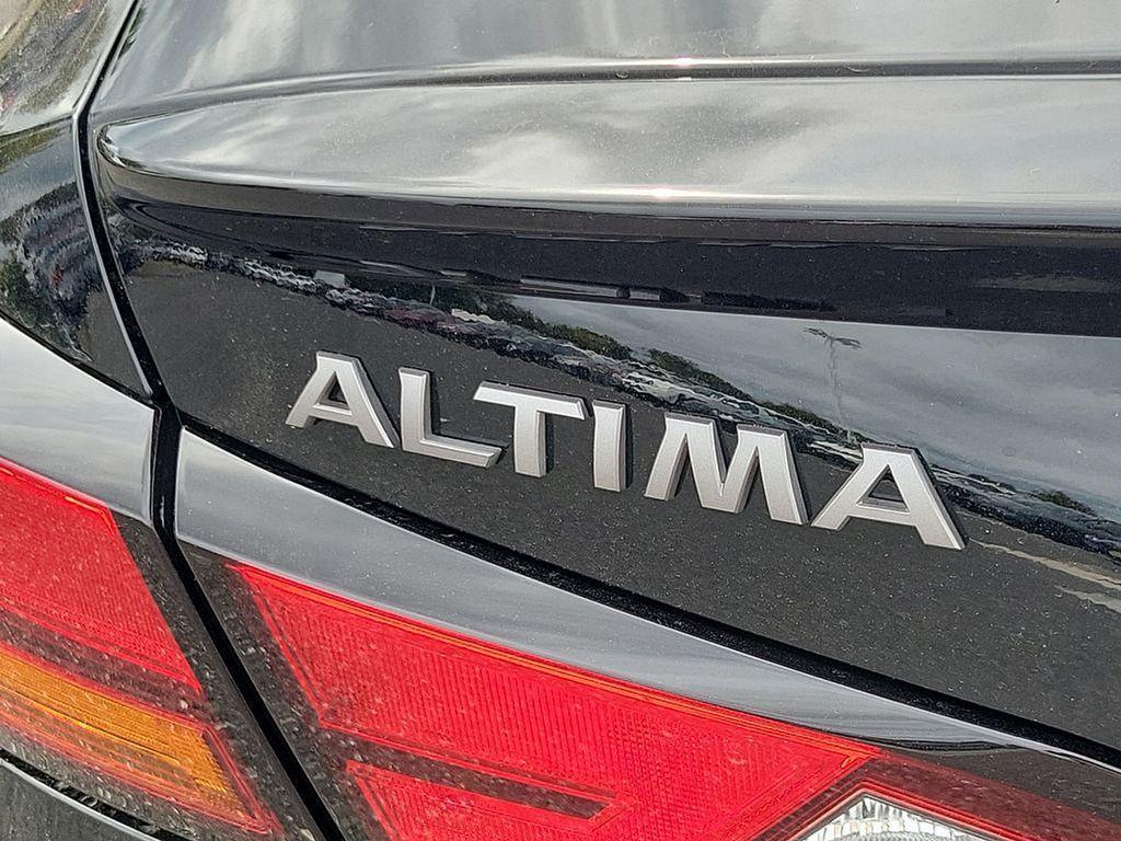 new 2025 Nissan Altima car, priced at $30,660