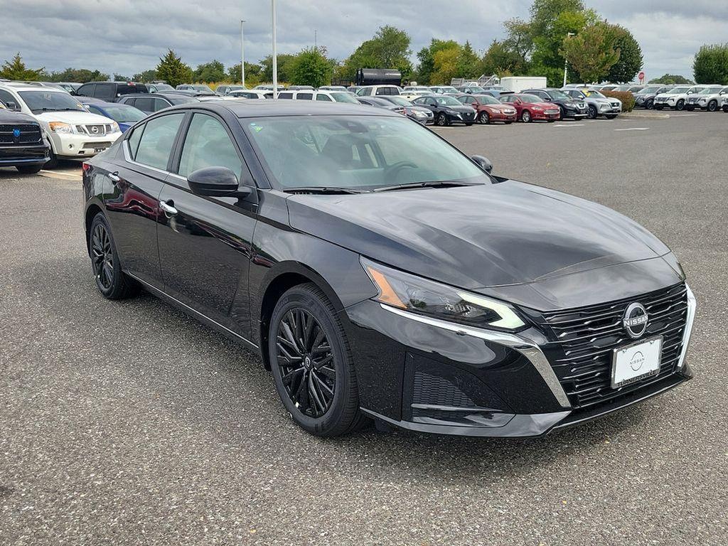 new 2025 Nissan Altima car, priced at $30,660