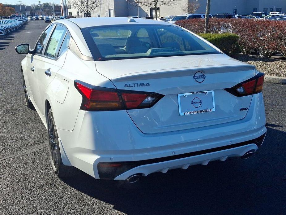 new 2025 Nissan Altima car, priced at $32,390