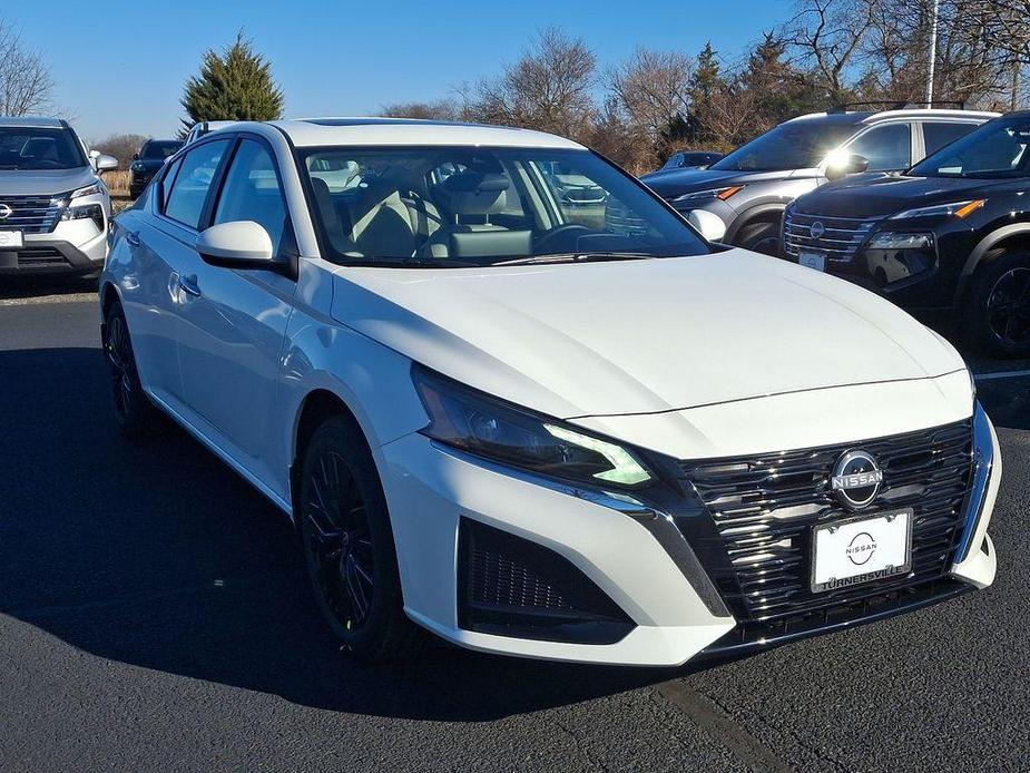 new 2025 Nissan Altima car, priced at $32,390