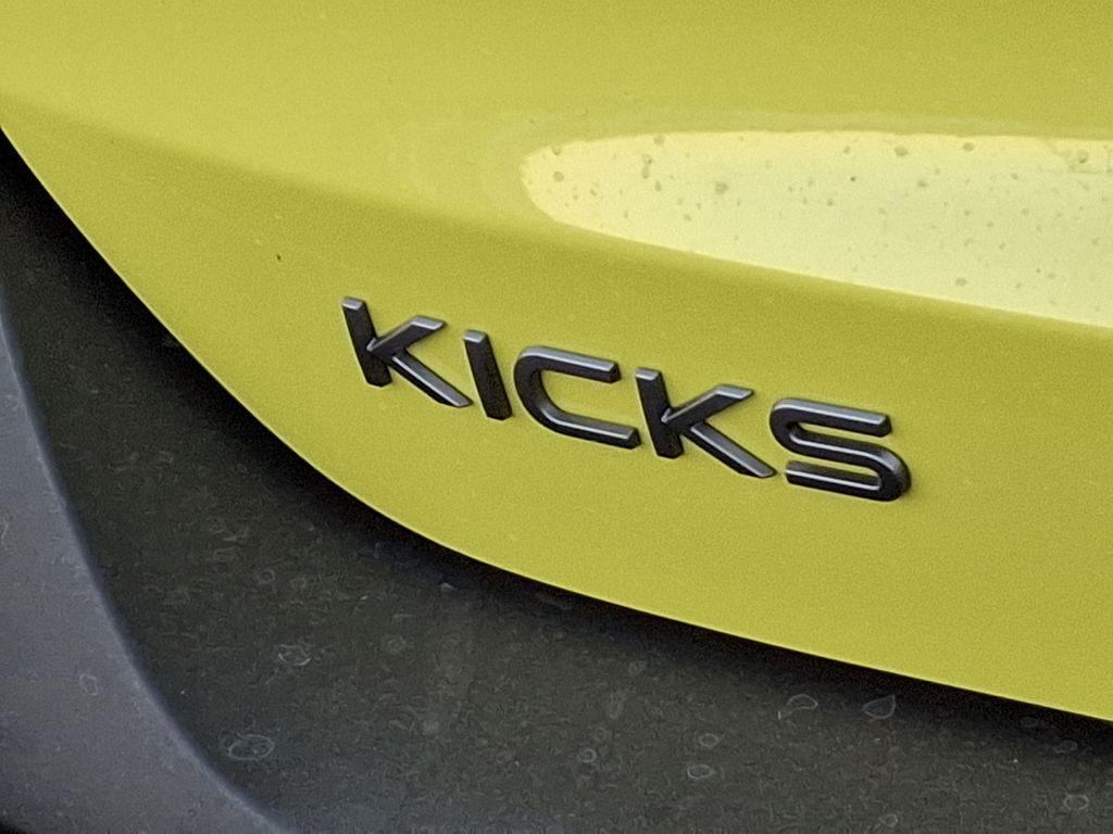 new 2025 Nissan Kicks car, priced at $30,055