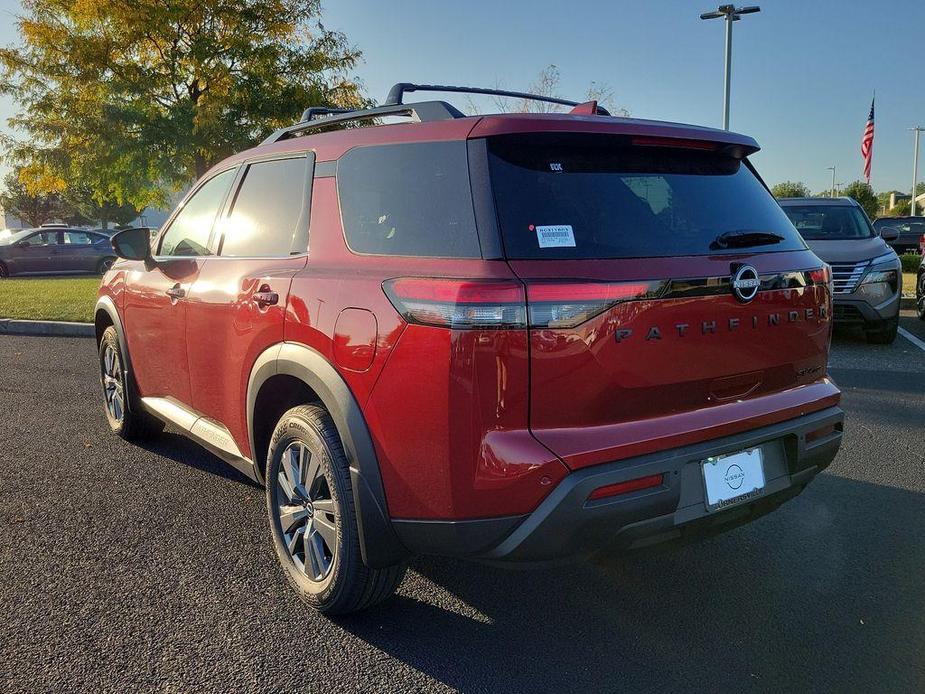 new 2024 Nissan Pathfinder car, priced at $44,605