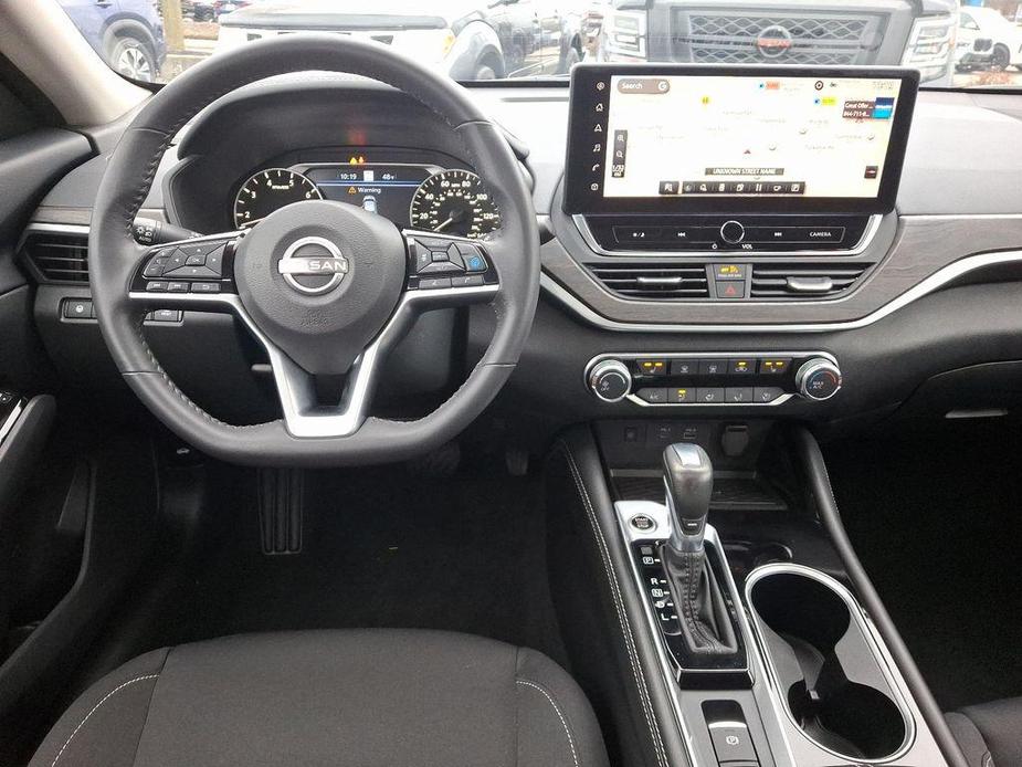 used 2023 Nissan Altima car, priced at $25,180