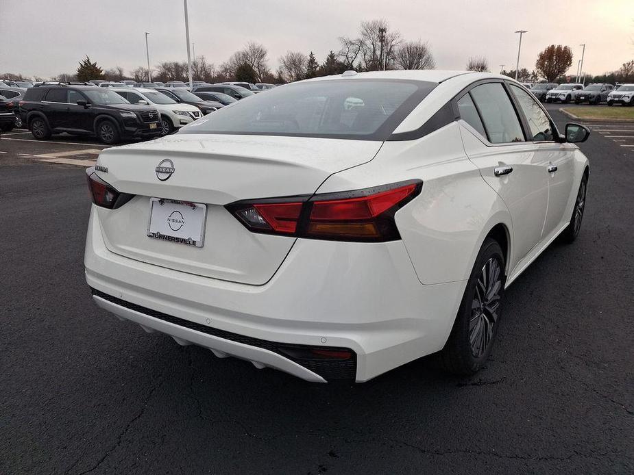 new 2025 Nissan Altima car, priced at $28,765