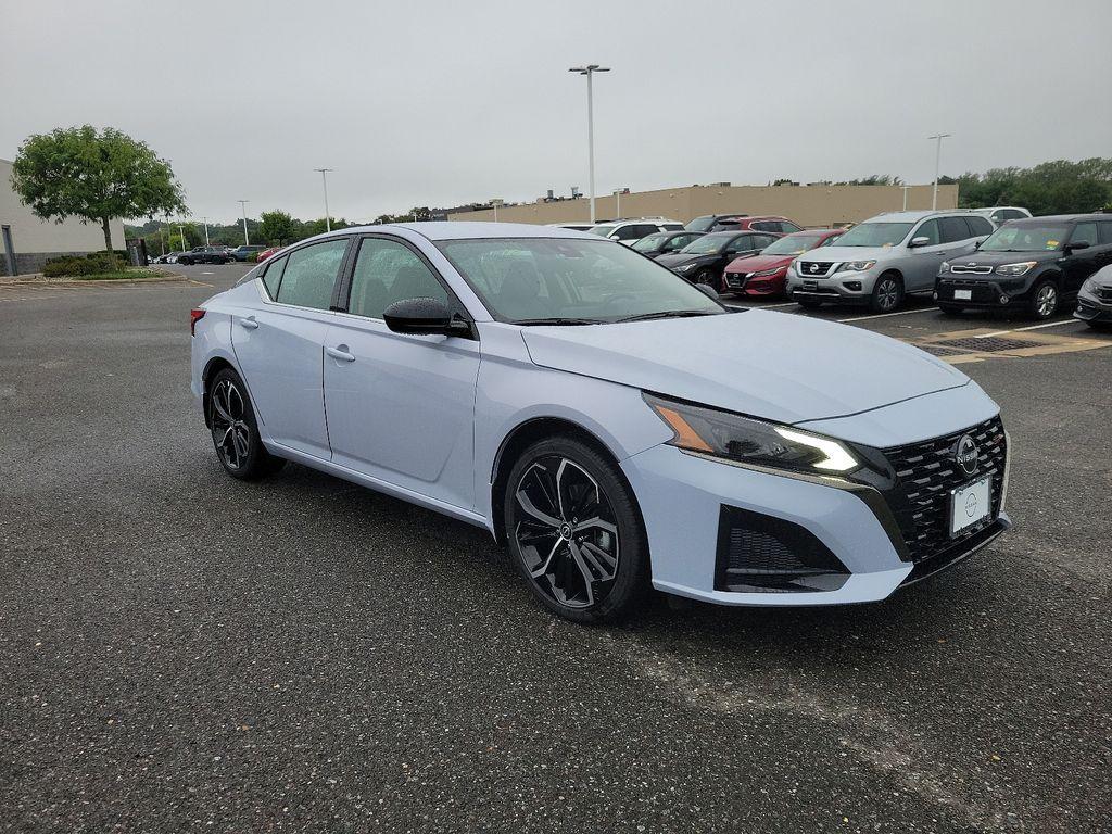 new 2025 Nissan Altima car, priced at $31,500