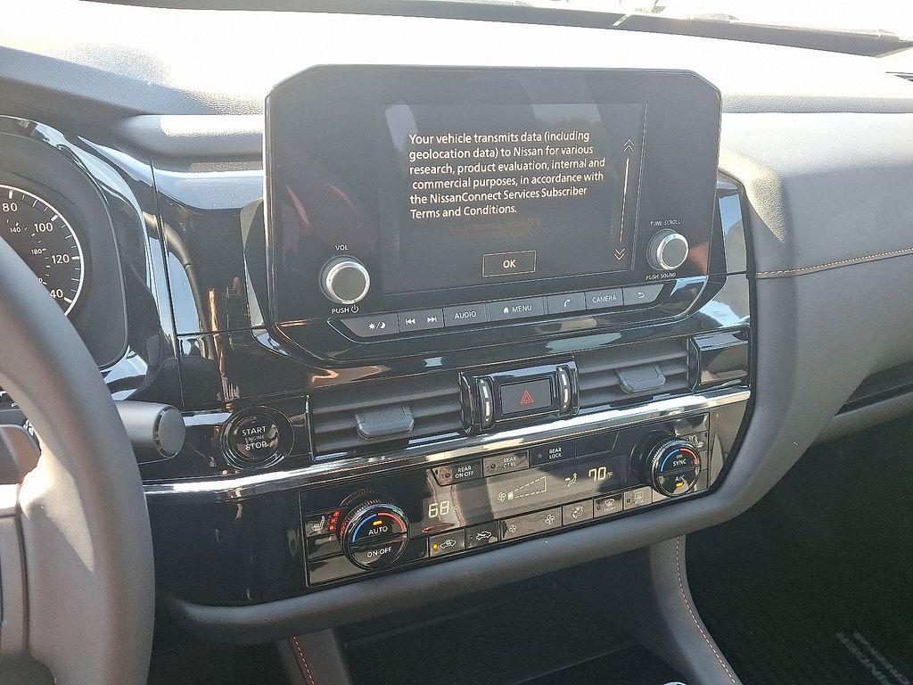 new 2025 Nissan Pathfinder car, priced at $47,175