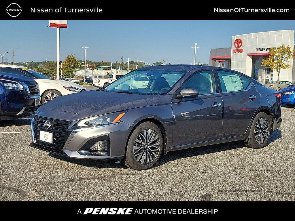 new 2025 Nissan Altima car, priced at $32,275