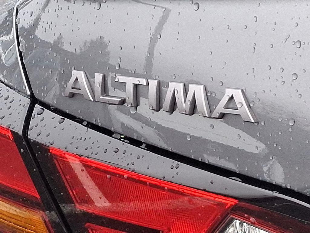 new 2025 Nissan Altima car, priced at $32,275
